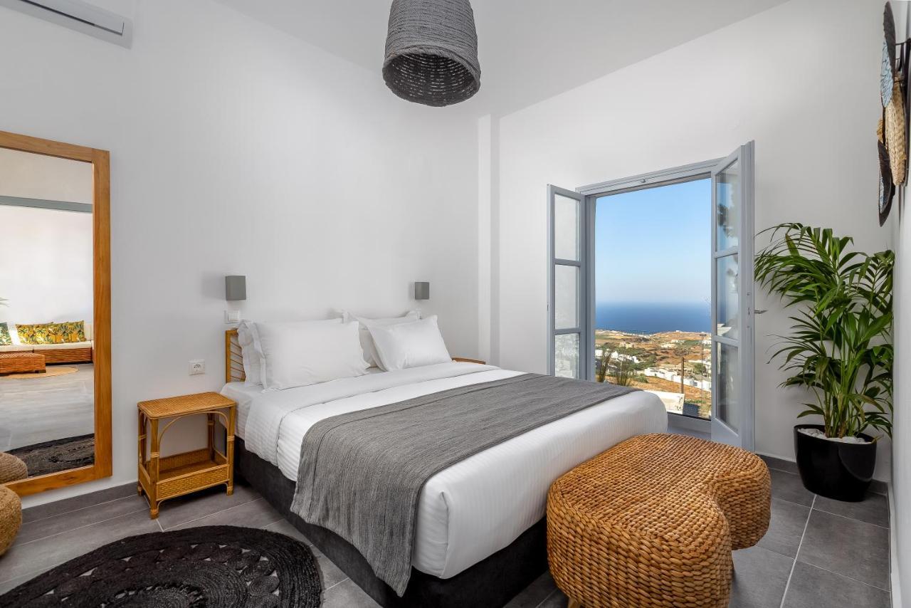 Divino Suites (Adults Only) Фира Екстериор снимка