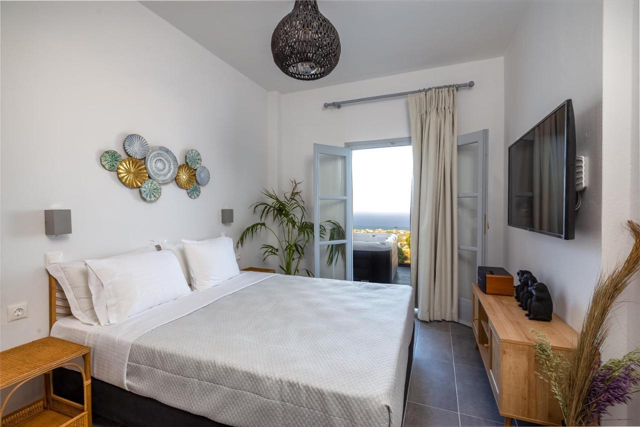 Divino Suites (Adults Only) Фира Екстериор снимка